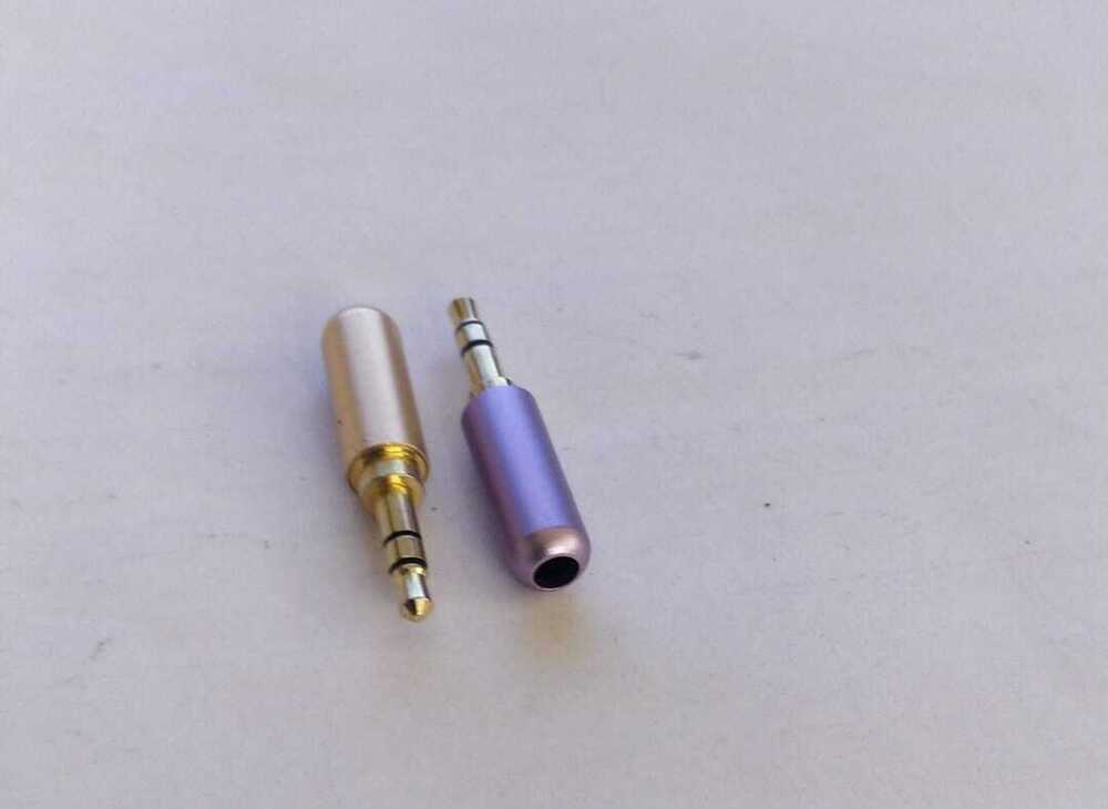 3.5 MM PIN METAL COLOUR BOOT