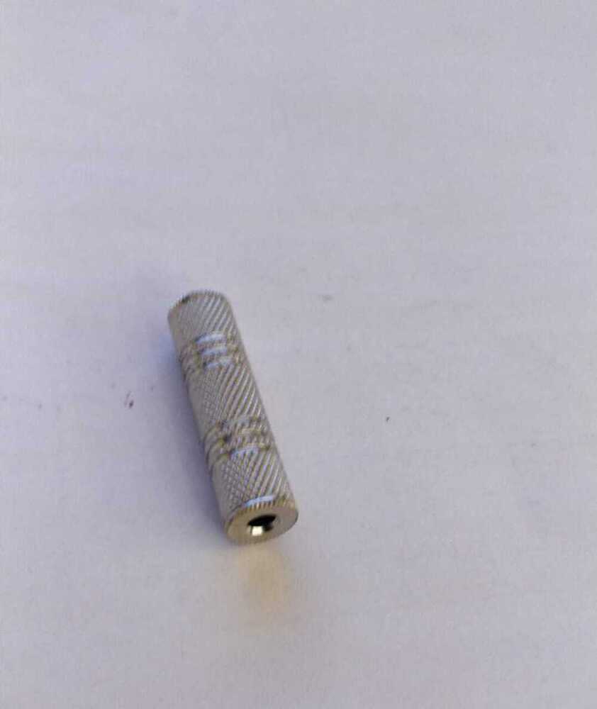 Stereo Jointer Metal - Standard 3.5mm Jack , Prevents Ground Loops, Electrical Isolation, Noise Reduction, Impedance Compatibility
