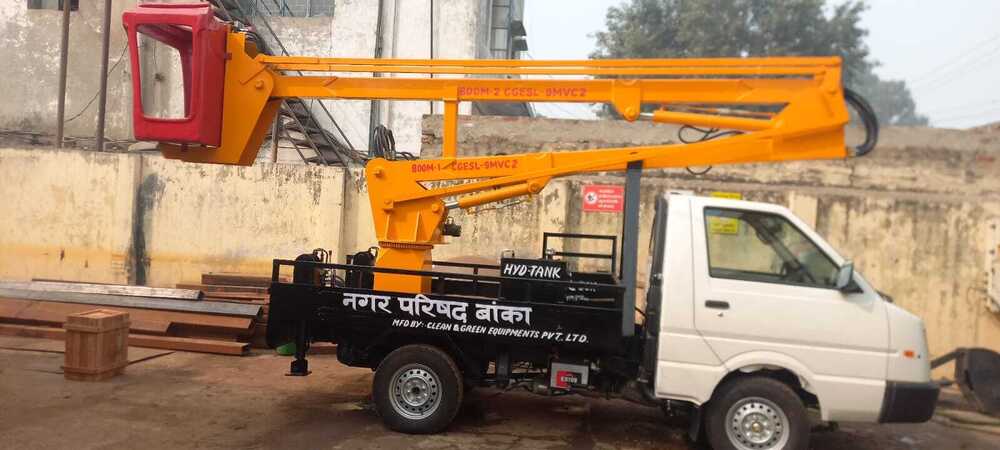 9 Mtr Working Height Sky Lift Mounted on Ashok Leyland Dost Strong