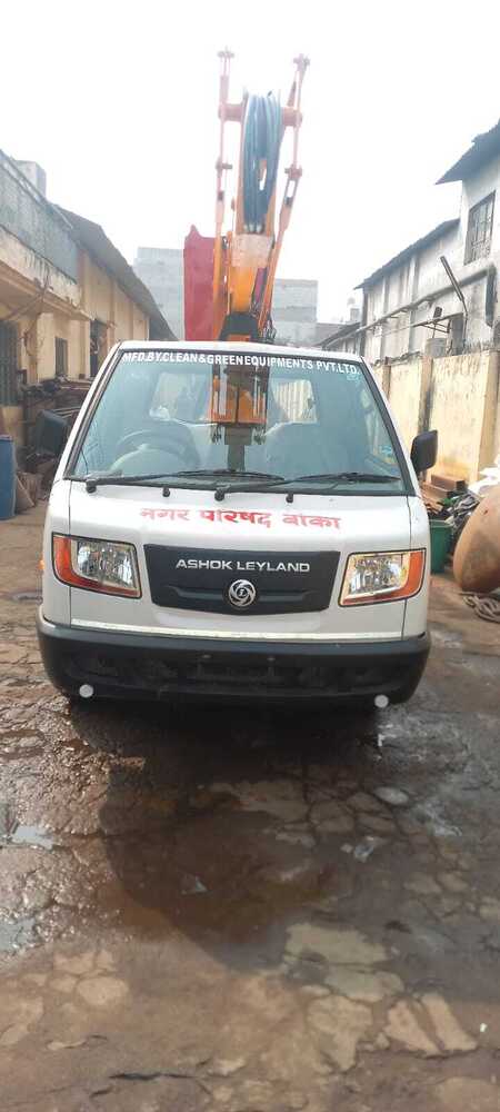 9 Mtr Working Height Sky Lift Mounted on Ashok Leyland Dost Strong