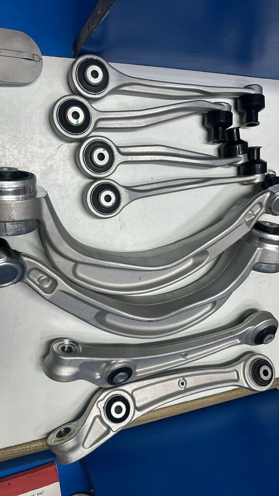 Lowe Arm - Premium Alloy Steel | Durable Audi Suspension Part, Unique Design For Enhanced Performance & Reliability
