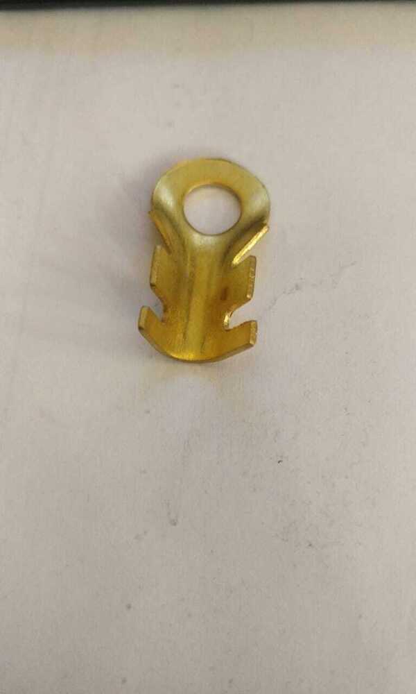 Maruti Plug - Brass, Cross Sectional Area 2.5 Sq Mm, Corrosion Resistant, Polished Finish, Designed For Thimble Applications