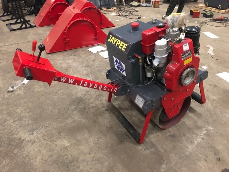 Walk Behind Vibratory roller (Single Drum)