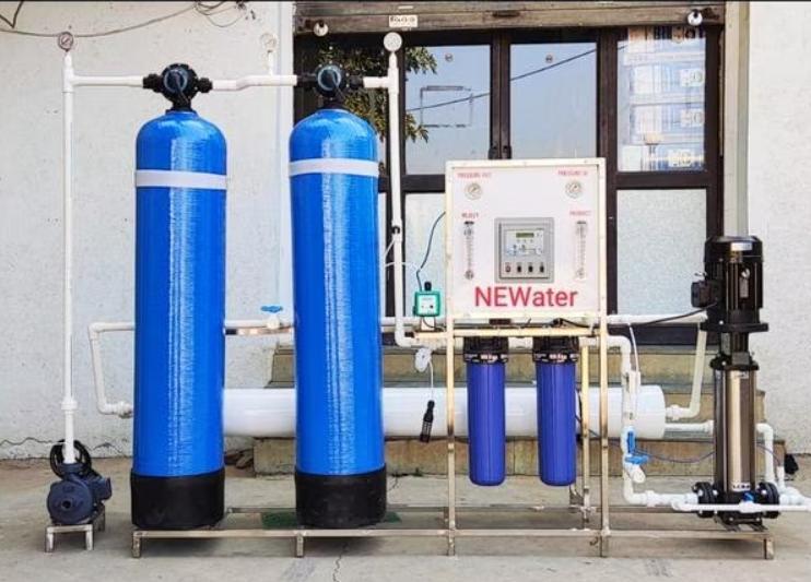Ro Maintenance Service - Stainless Steel, 1500x800x1200 Mm, Blue | 1000 Lph Capacity, 5 Stages, 220v Power, 1 Year Warranty, Industrial Water Purification