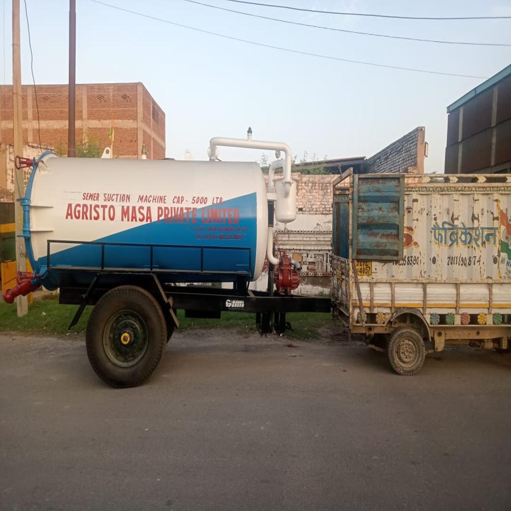 5000Ltr Capacity Sewer Suction Machine mounted on Trailer Chassis.