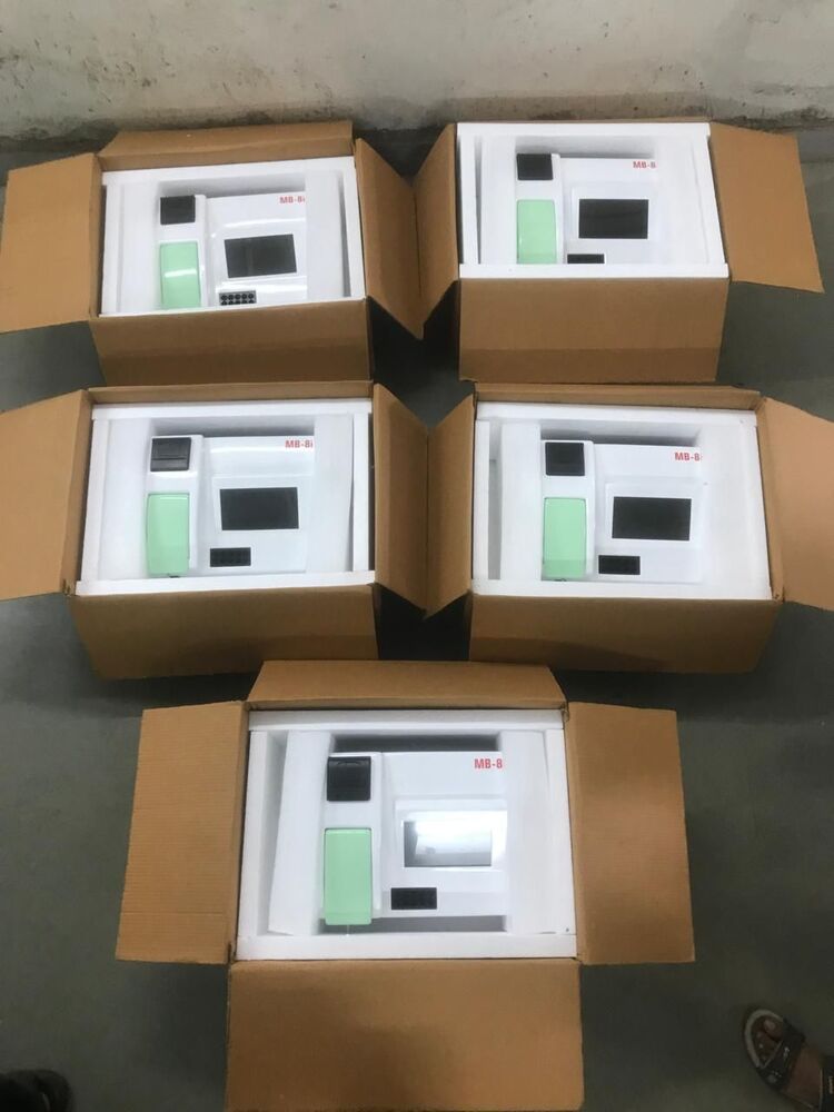 Mediray Semi Automatic Biochemistry