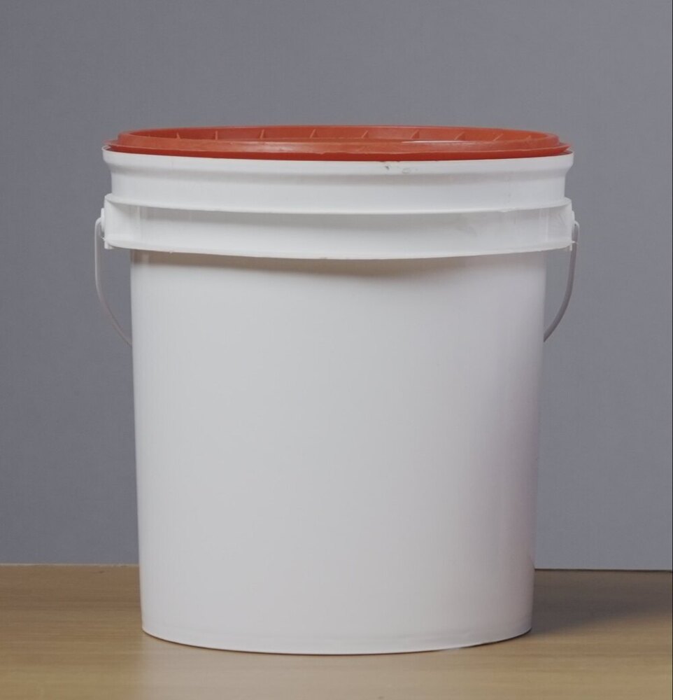 7.5 Ltr Container Oile - Color: Milky White