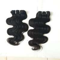 Natural Color Wavy Pure Remy Weft Human Hair Extension (8-36 inch)