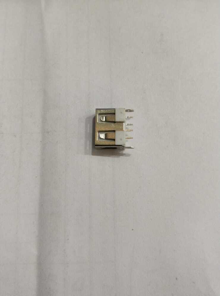 TYPE A 4 PIN STRAIGHT 10 MM FEMALE USB