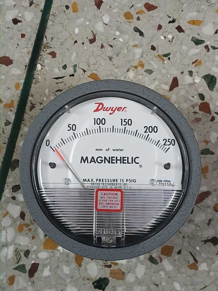 Dwyer Magnehelic Differential Pressure Gauge From Hayatpur Industrial Area Gurgaon - Accuracy: A 2% (-Ha Model A 1) Of Fs (A 3% (-Ha A 1.5%) On -0