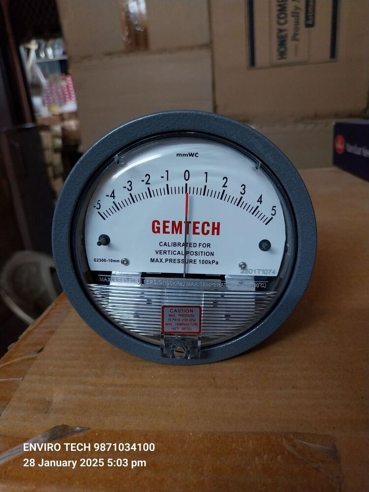 Gemtech Differential Pressure Gauge By Hoshangabad Madhya Pradesh - Accuracy: A 2% (-Ha Model A 1) Of Fs (A 3% (-Ha A 1.5%) On -0