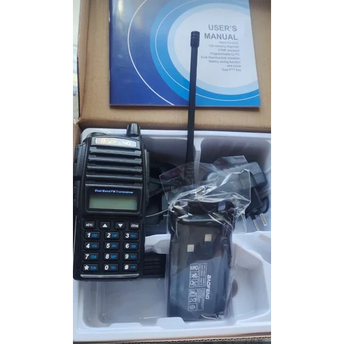Baofeng UV 82 Dual PTT Walkie