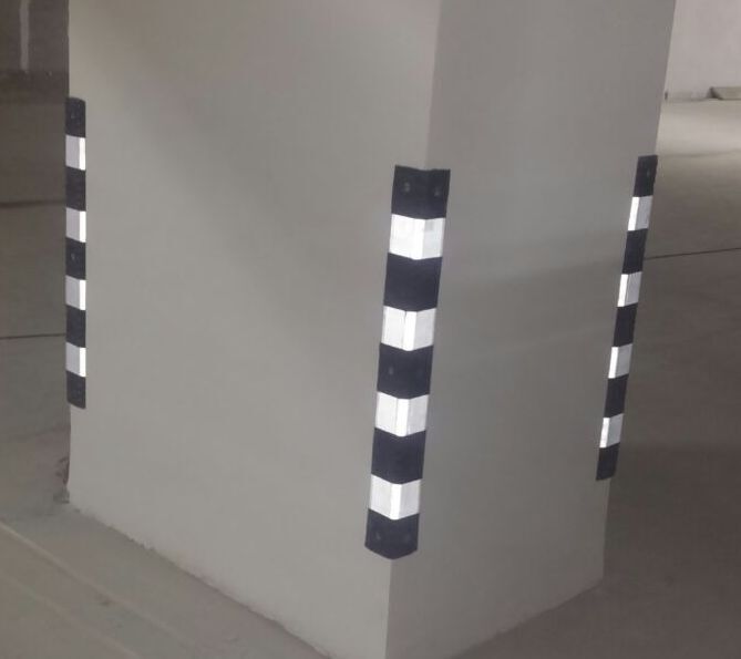 Rubber Corner Guard - Color: Black & Yellow