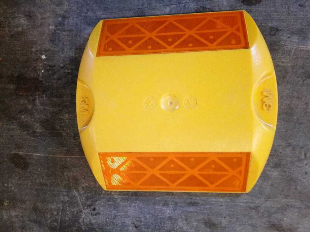 3m Road Stud - Color: Red