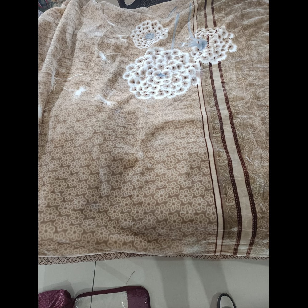 Premium Cloudy Blanket - Age Group: Adults
