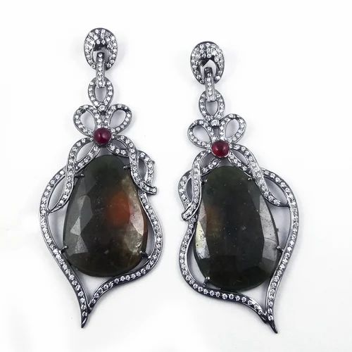 Sapphire Diamond Earring