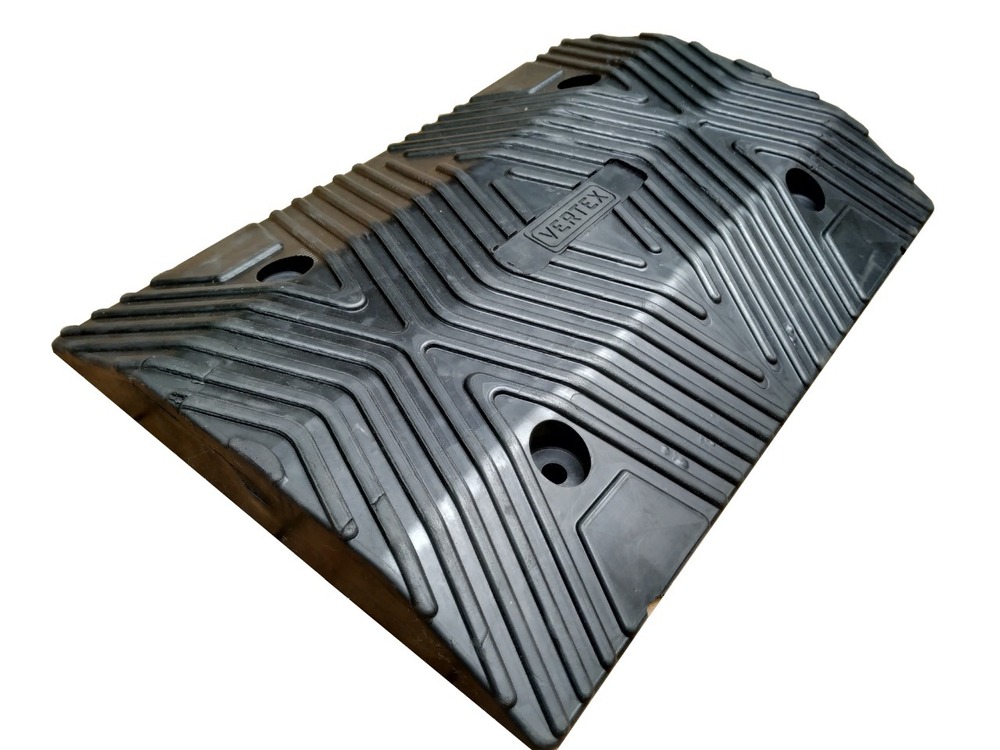 V100 Vertex Traffic Speed Bump Speed Breaker - Color: Black