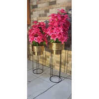 Metal Flower Pot With Stand