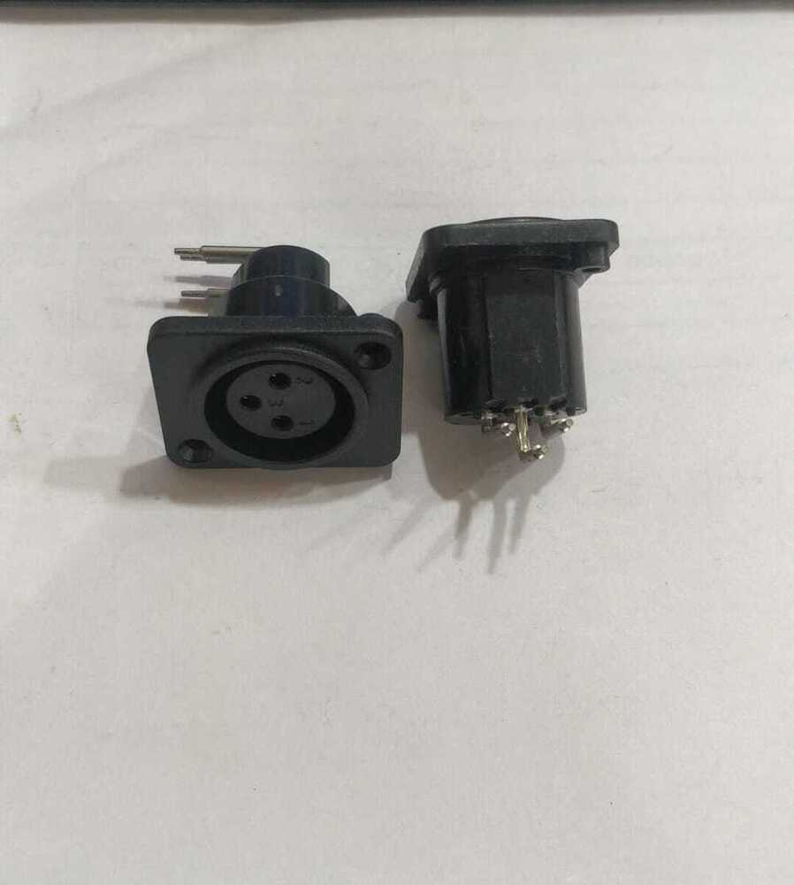 XLR FEMALE SOCKET RIGHT ANGLE