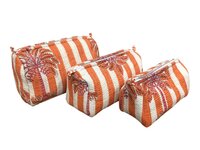 कॉस्मेटिक मेकअप बैग्स क्विल्टेड पाउचेस