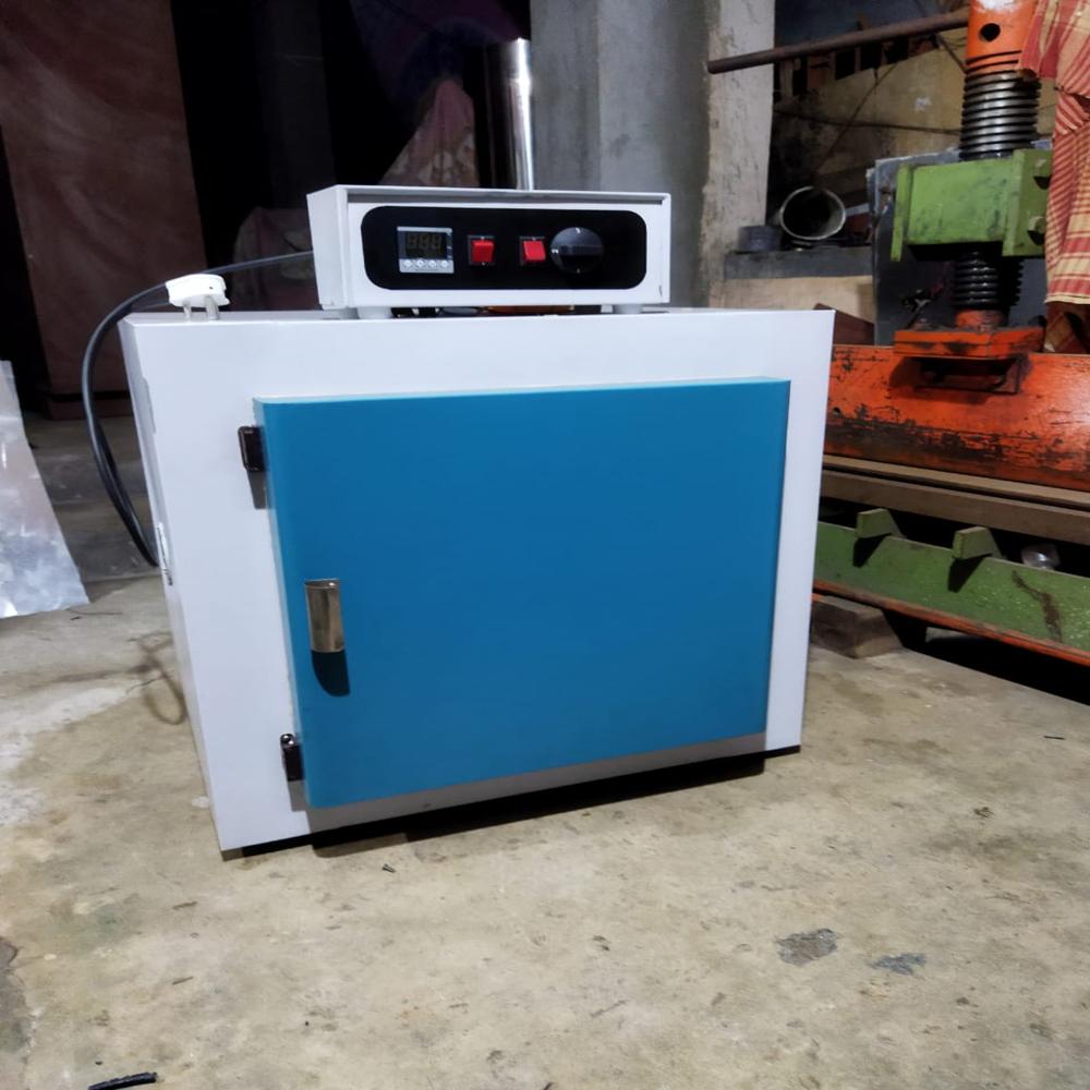 Bacteriological Incubator