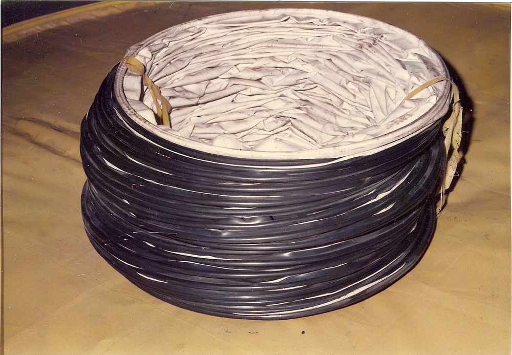 Pvc Semirigid Ducting - Heavy Quality Polyester Fabric, 150mm-300mm Pitch, White/yellow Colors | Free Standing, Industrial Ventilation, Electric Power Mode