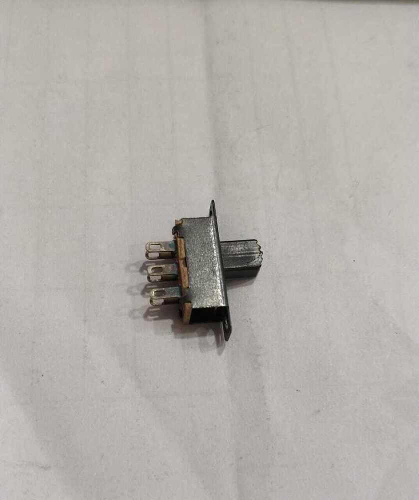 6 PIN BLACK ON-OFF WITH SCREW