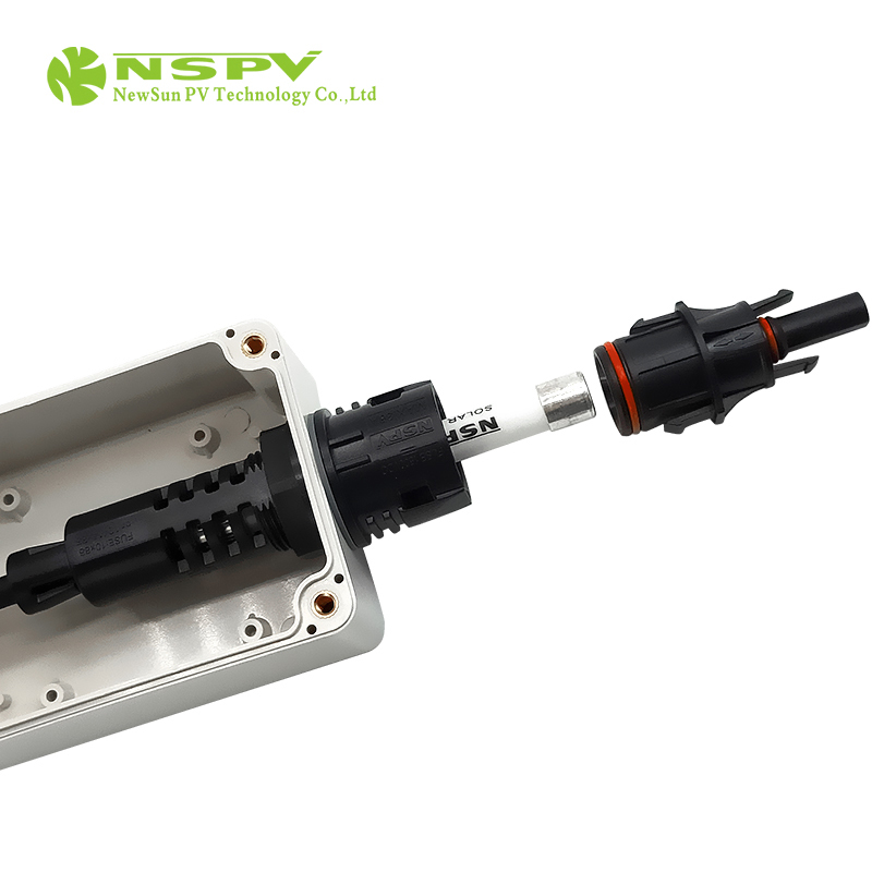 Waterproof 1500VDC 50A PV Panel Fuse Connector TUV Fuse Connector Female Type
