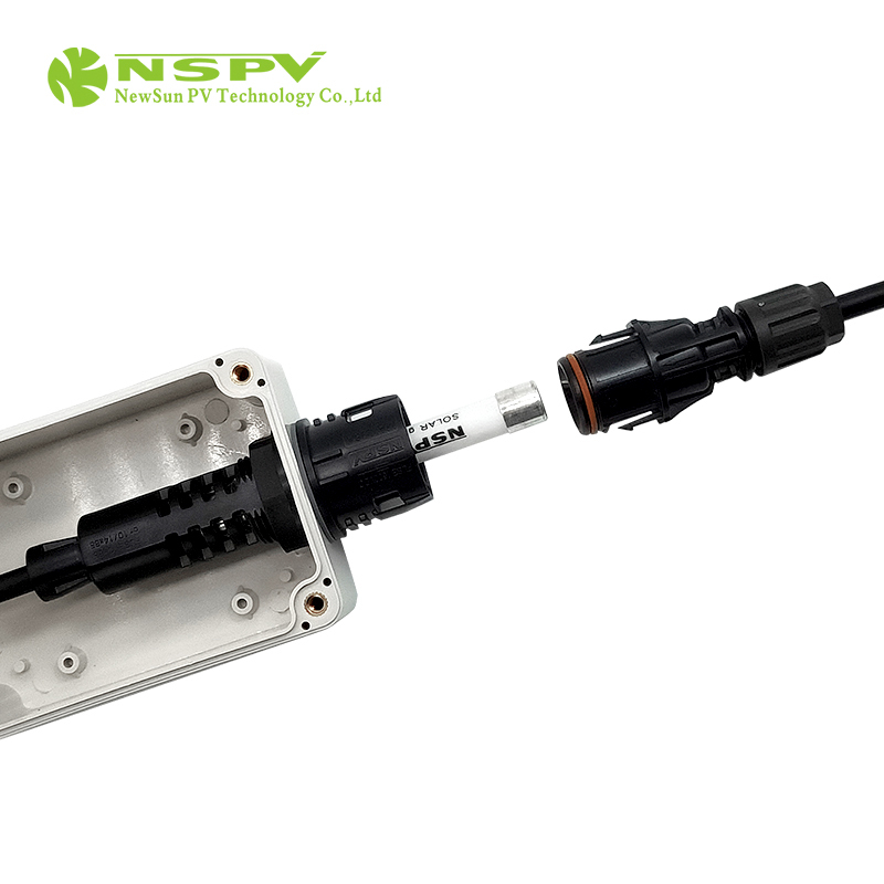 1500VDC 50A PV Panel Fuse Connector TUV Panel Fuse Connector Cable Type