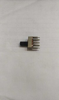 Machli Monitor Switch
