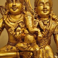 Brass Shiv Parivar Sculpture | Ideal for Devotional Homes & Temples | Premium Brass Shiv Parivar Murti ( Yellow, 9.5 inch)