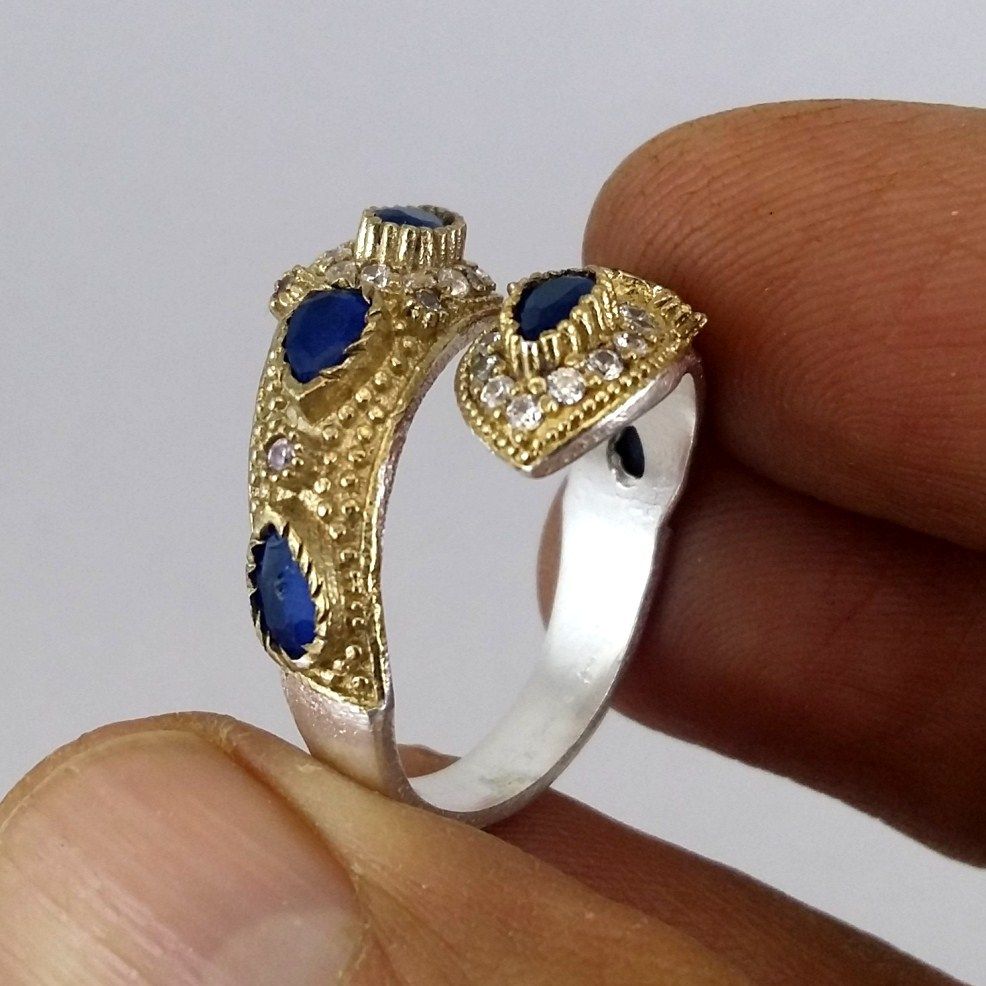 Sna-ke Silver Ring - Design: Solitaire