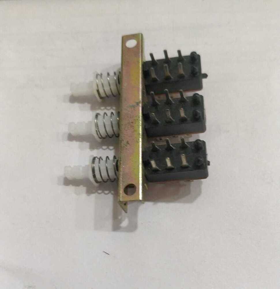 3 WAY SELECTOR SWITCH