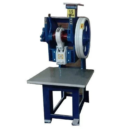 औद्योगिक चप्पल बनाने की मशीन