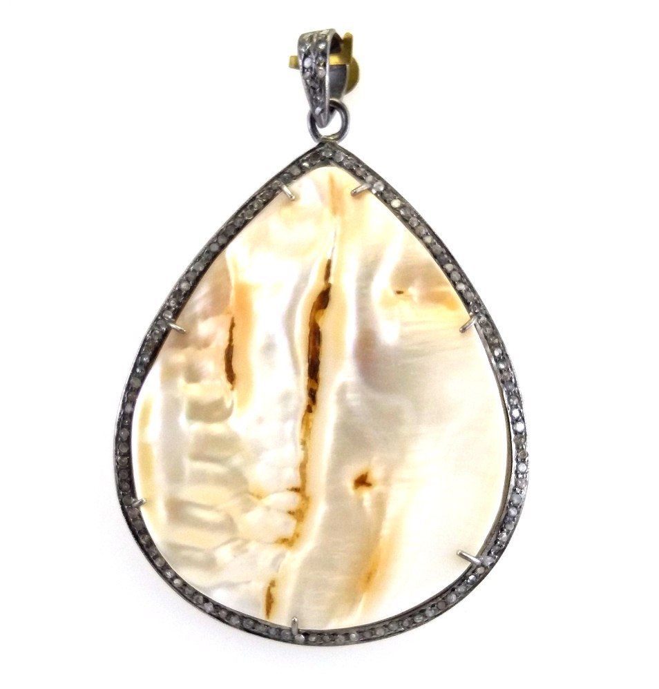Pearl Diamond Charm Pendant - Color: White