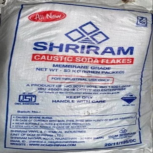 कौस्टिक सोडा फ्लेक्स - DCM