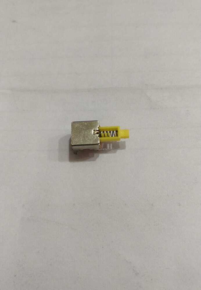 6 PIN ON-OFF YELLOW KNOB WITHOUT SCREW