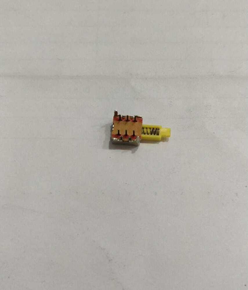 6 PIN ON-OFF YELLOW KNOB WITHOUT SCREW