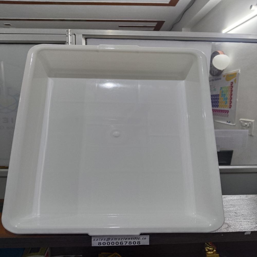 Laboratory Tray - Plastic, 450x350x75 Mm | White Color, Shallow Flat Design For Efficient Holding And Transport Of Lab Items