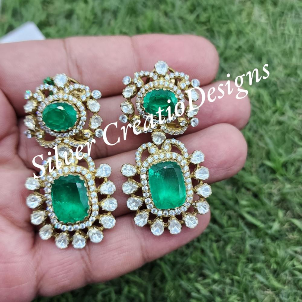 Emerald Dangle Earrings