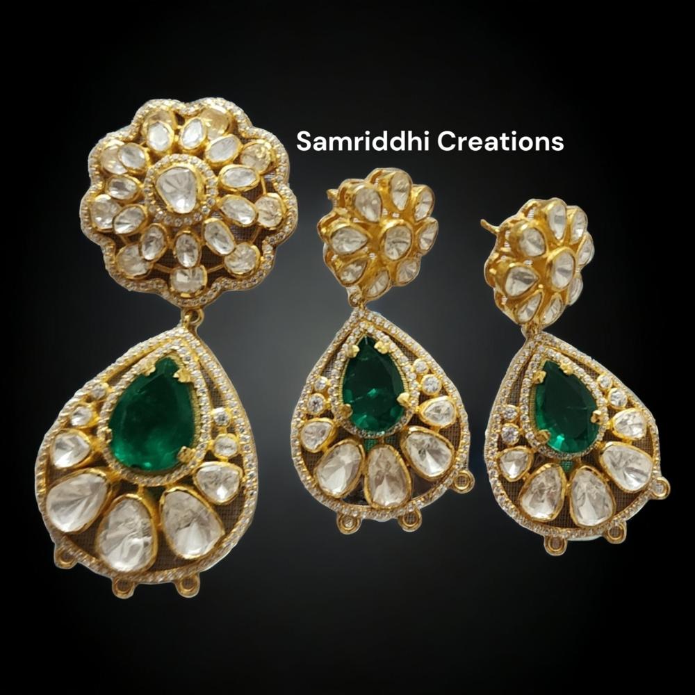 Lab Created Moissanite And Emerald Pendant Earring Set - Color: Green