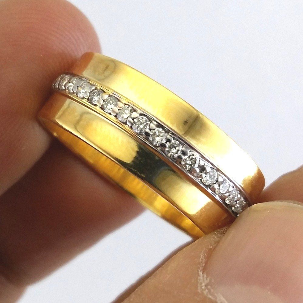 14 K Gold Diamond Ring