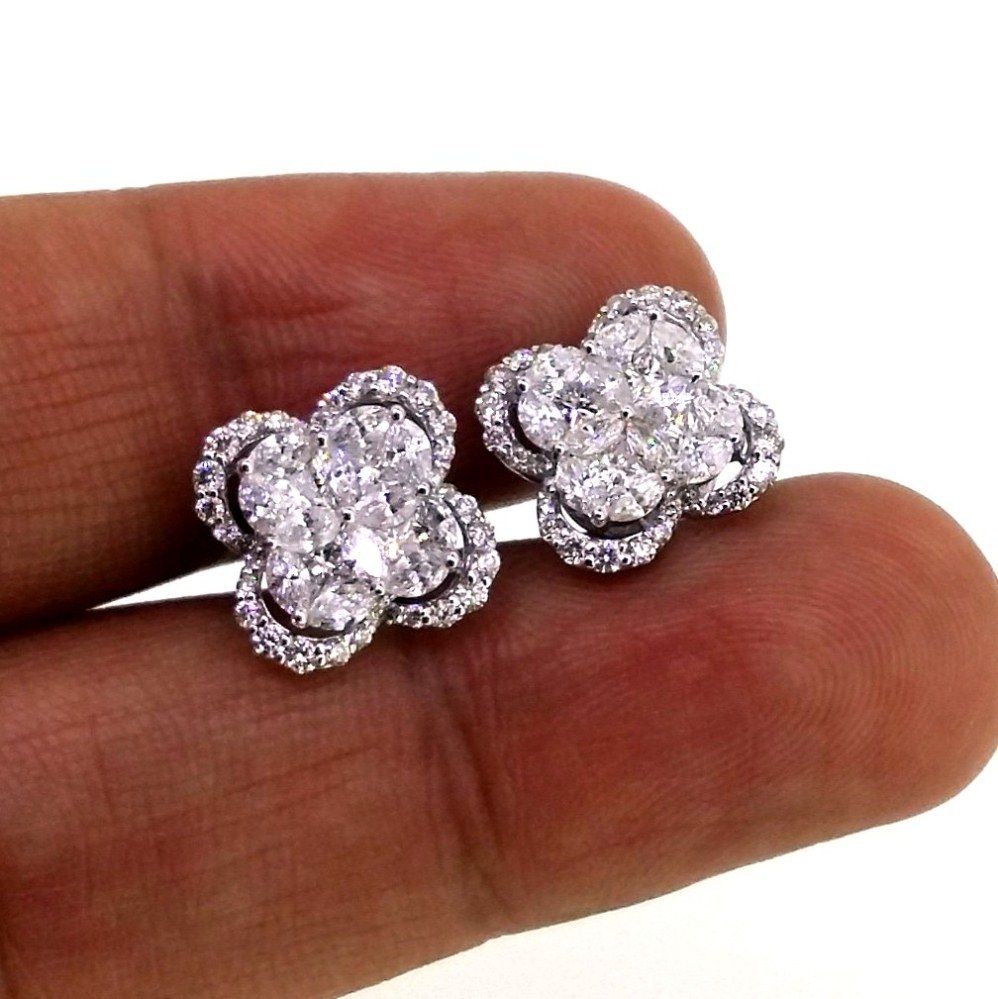 14k White Gold Stud Earrings