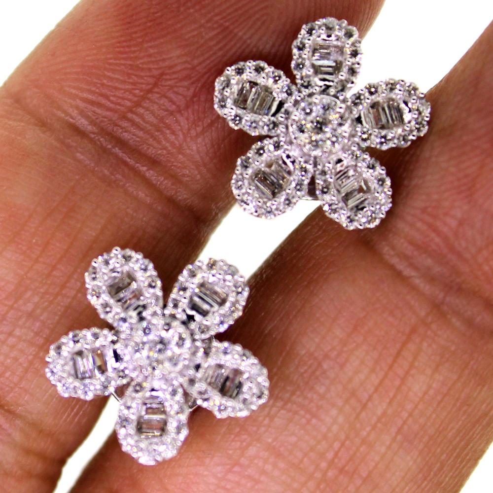 White Gold Diamond Stud Earrings
