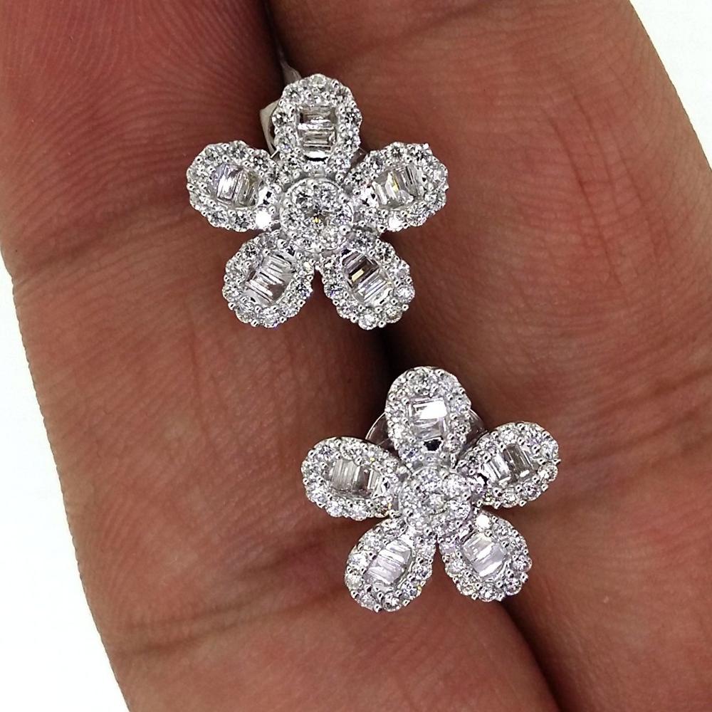 White Gold Diamond Stud Earrings