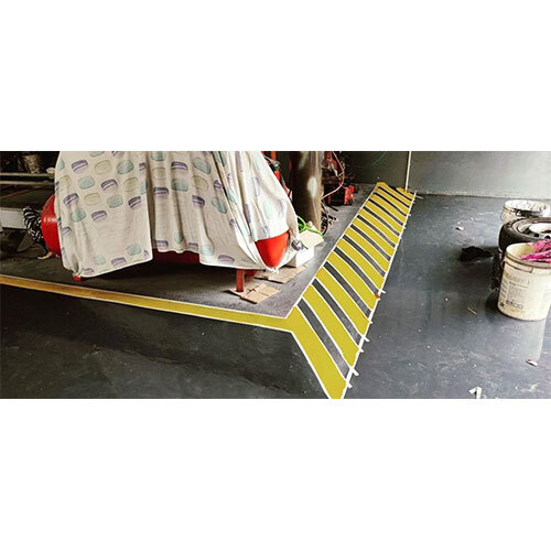Yellow Line Marking Paint