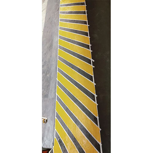 Yellow Line Marking Paint