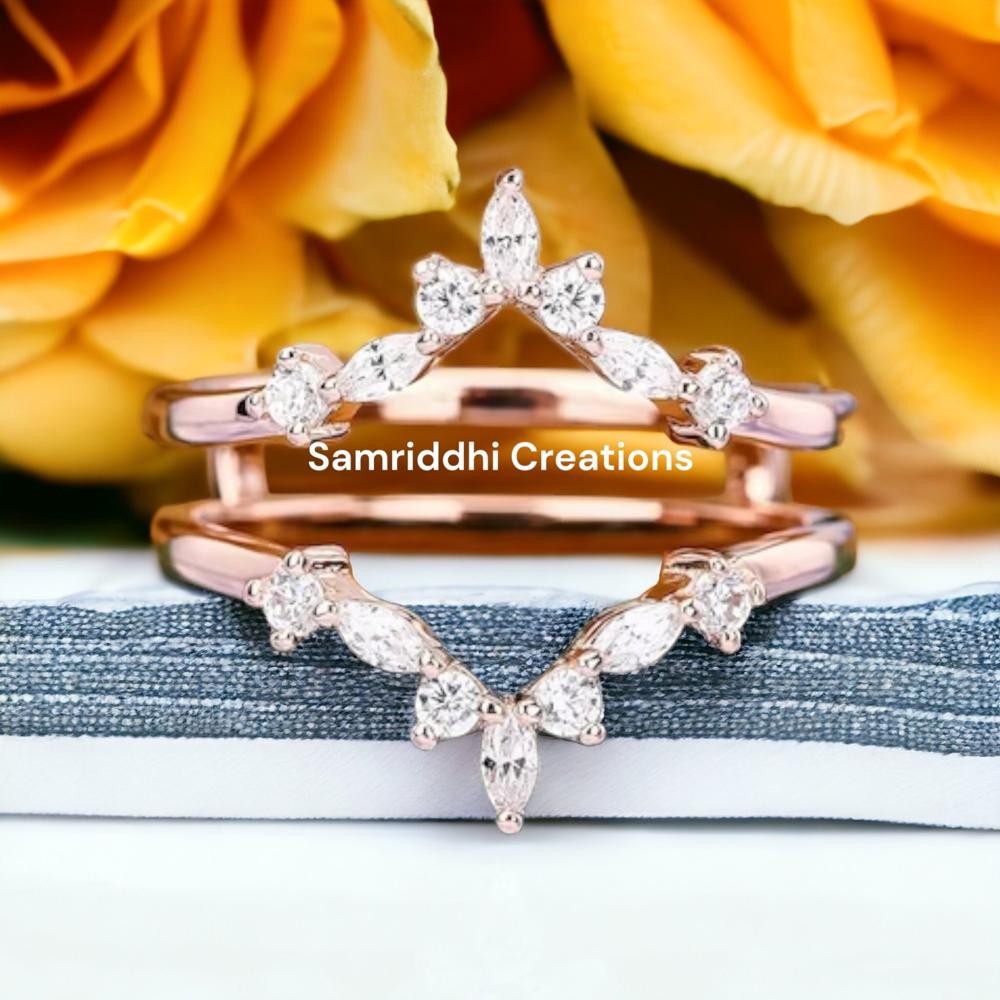 Curved Band Ring