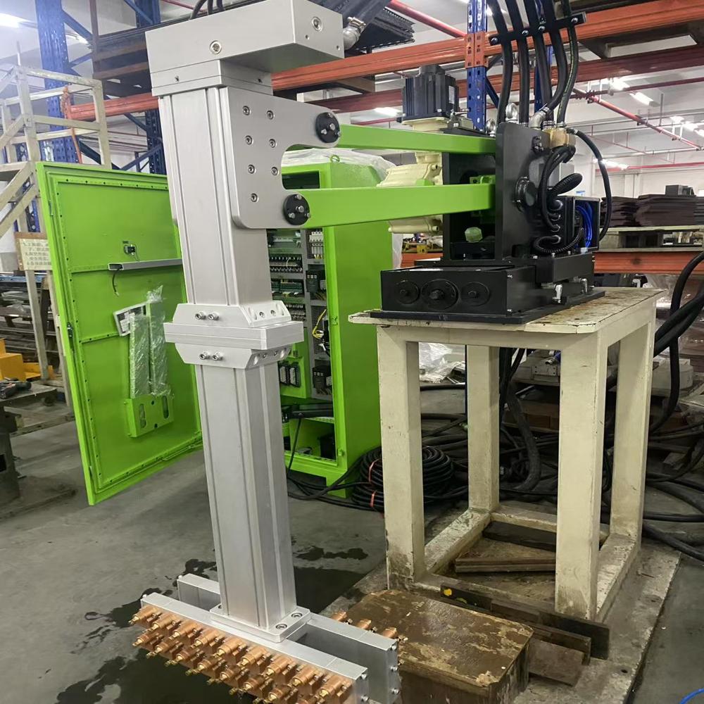 YIZUMI Die Casting Machine Servo Sprayer