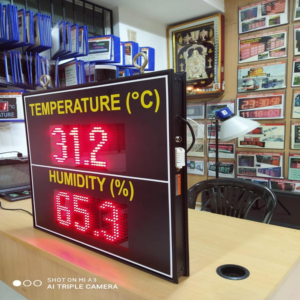 Led Temperature and RH Display With Hooter